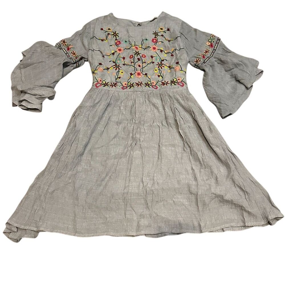 Umgee Women's Gray Embroidered Floral Knee Length Dress Size S‎